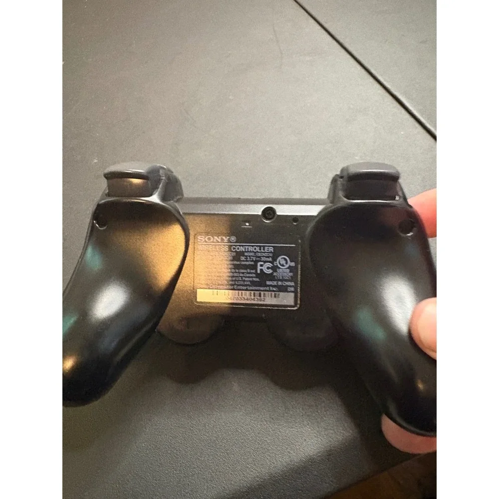 Sony PlayStation 3 PS3 Sixaxis WirelessControllerBlack CECHZC1U For Parts Repair